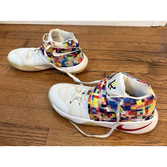 2015 Nike Kyrie 2 Rainbow Multicolor Basketball Shoes US Size 7, Model 820537-68 - Picture 10 of 11